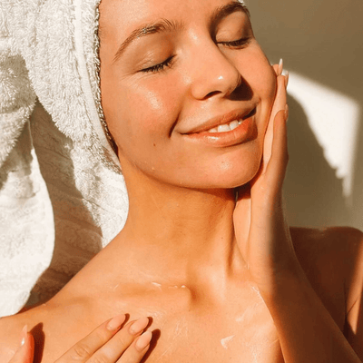 Morning v Evening Skincare Routine: What's the Difference?